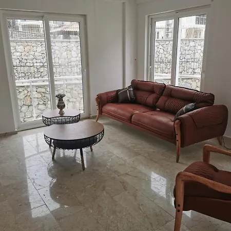 Karmele Villa